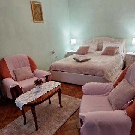 Soba Marinko Hotel Rijeka Ngoại thất bức ảnh